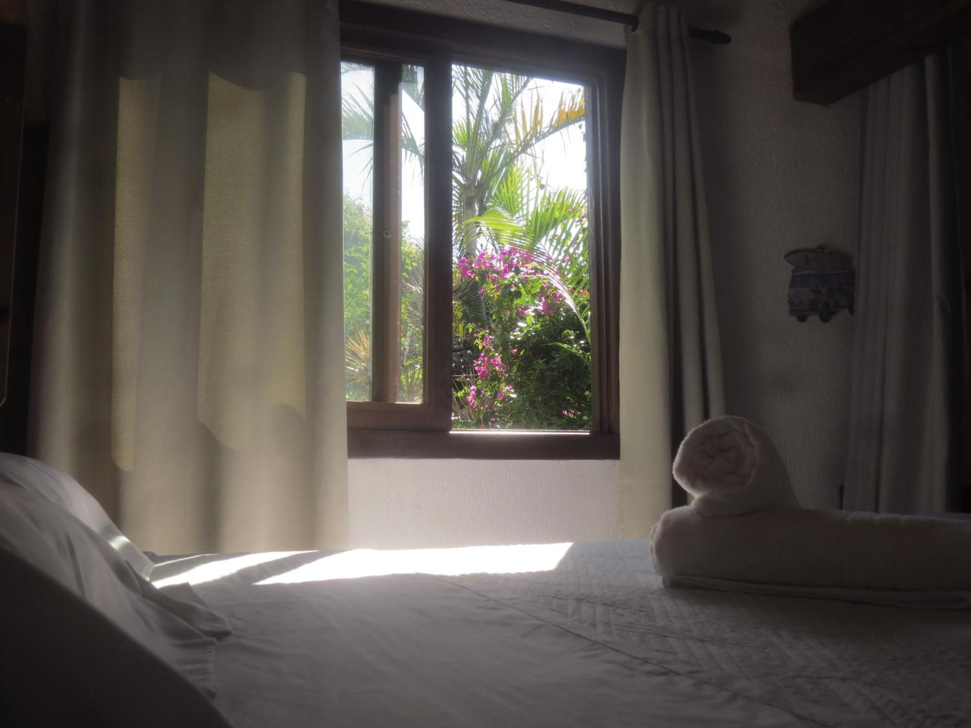 Pousada Aloha Beach House Praia do Rosa Bilik gambar